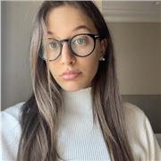 Studentessa universitaria di psicologia all’ultimo anno offre ripetizioni di Scienze umane per i liceali